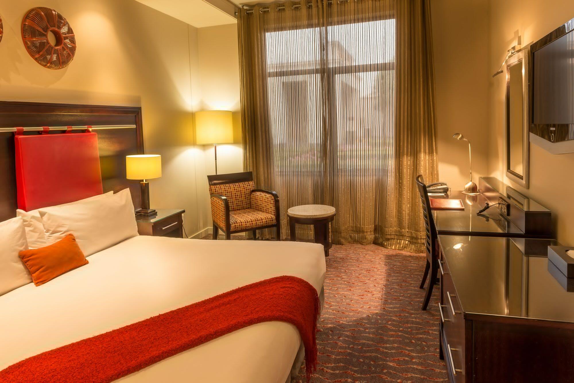 Mondior at Emperors Palace Kempton Park Eksteriør billede