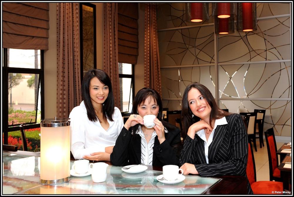 Mondior at Emperors Palace Kempton Park Eksteriør billede