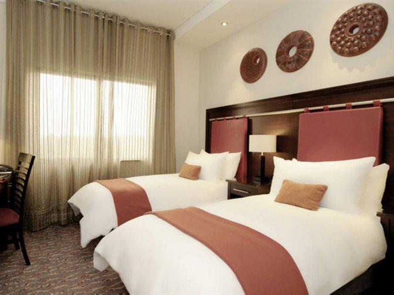 Mondior at Emperors Palace Kempton Park Eksteriør billede